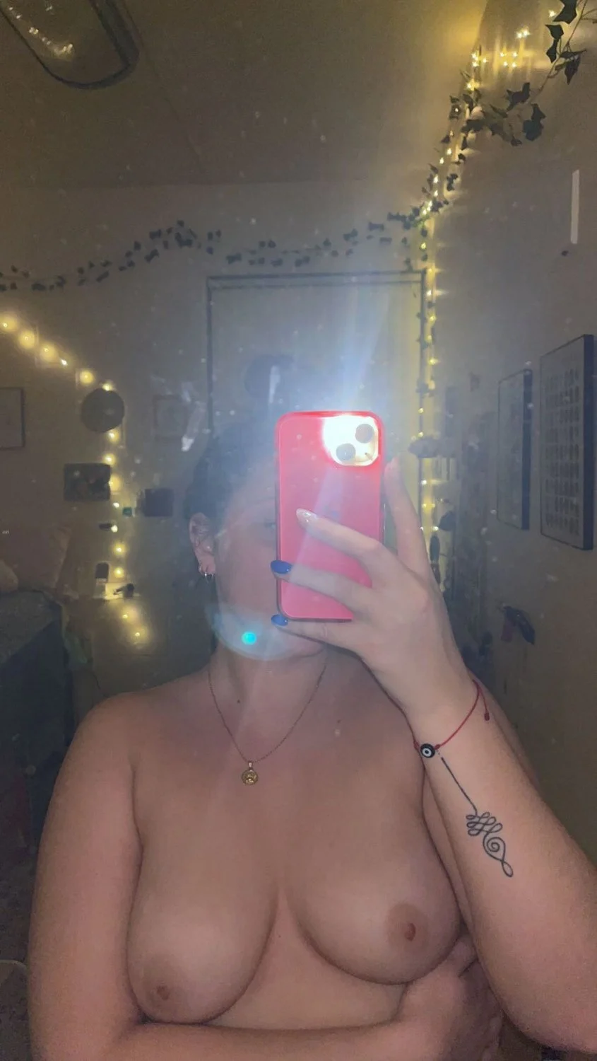 College Sorority Teen Ashlyn image 16