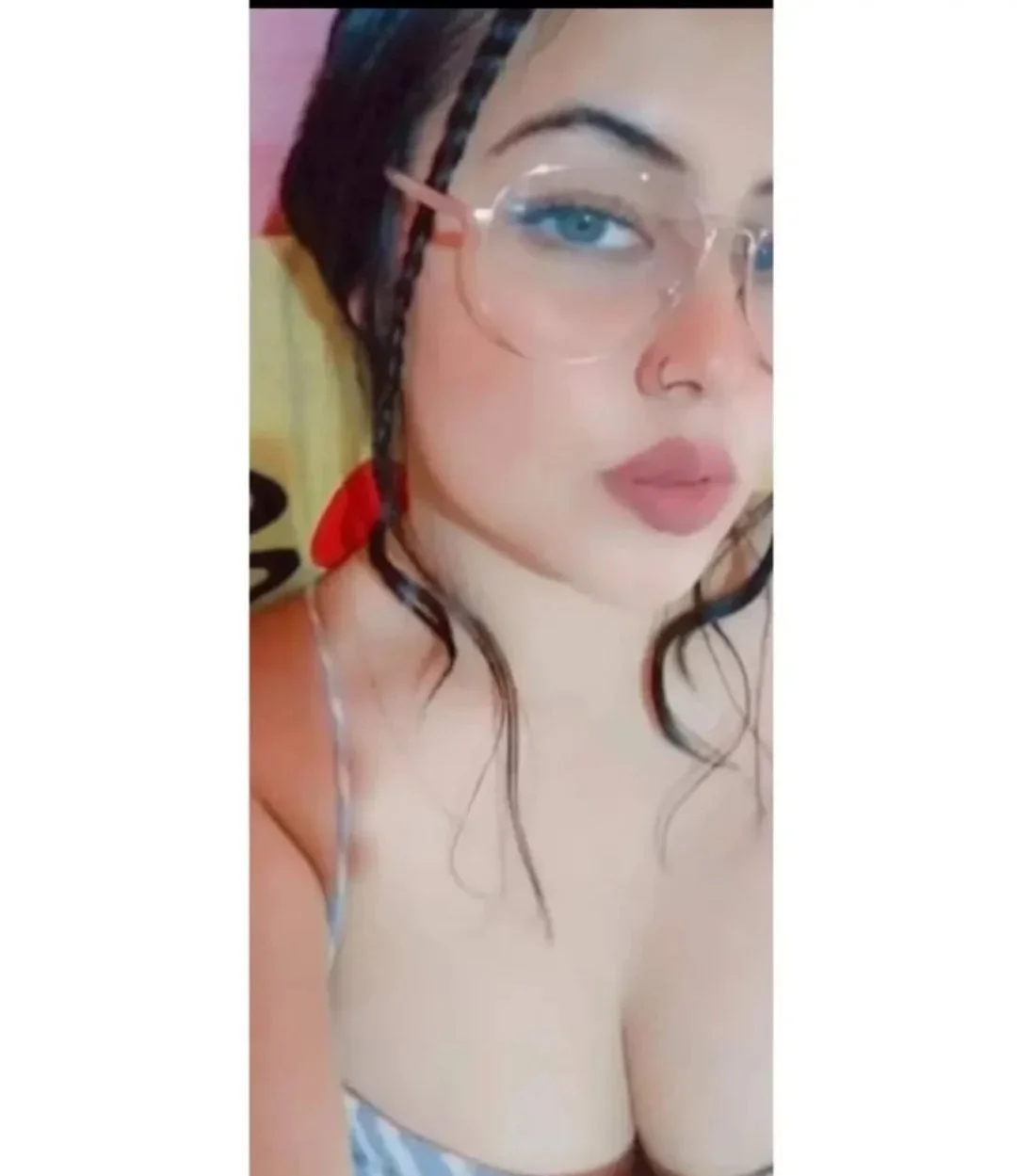 The secret archive of a Muslim girl image 2