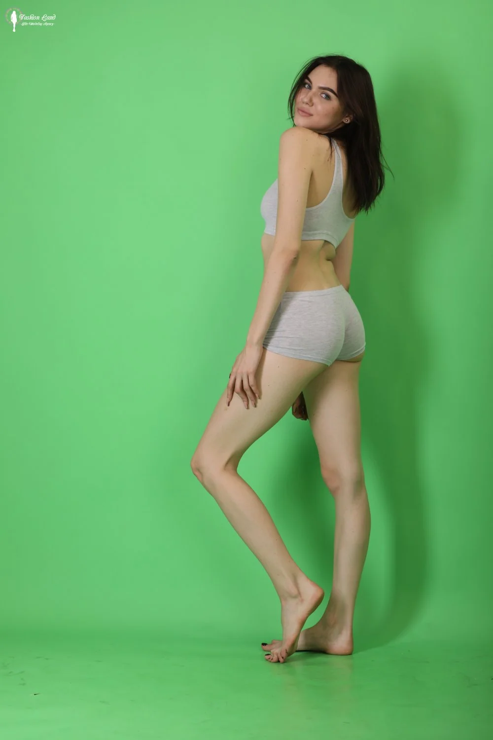 Amy - sexy brunette shows off legs and soles - Part 2/2 image 41