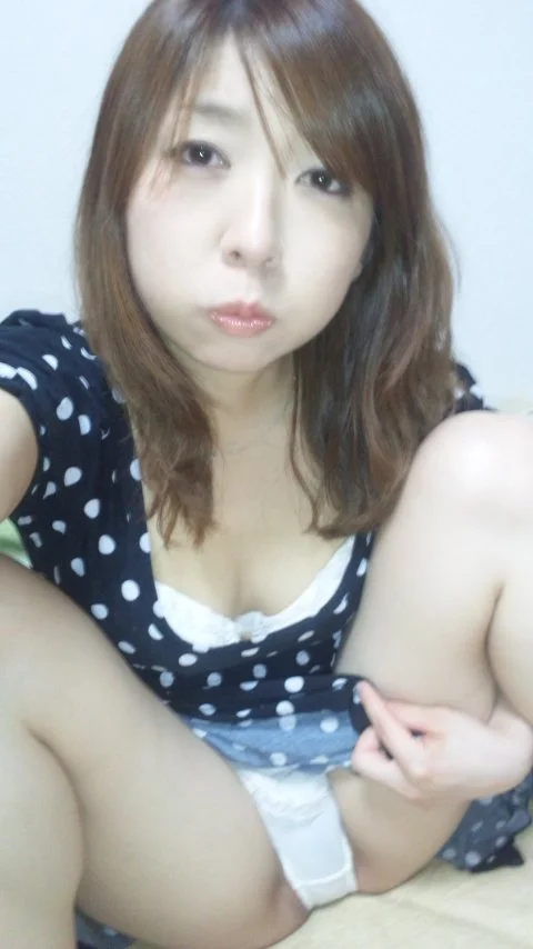 Japanese amateur girl 62-6 image 14