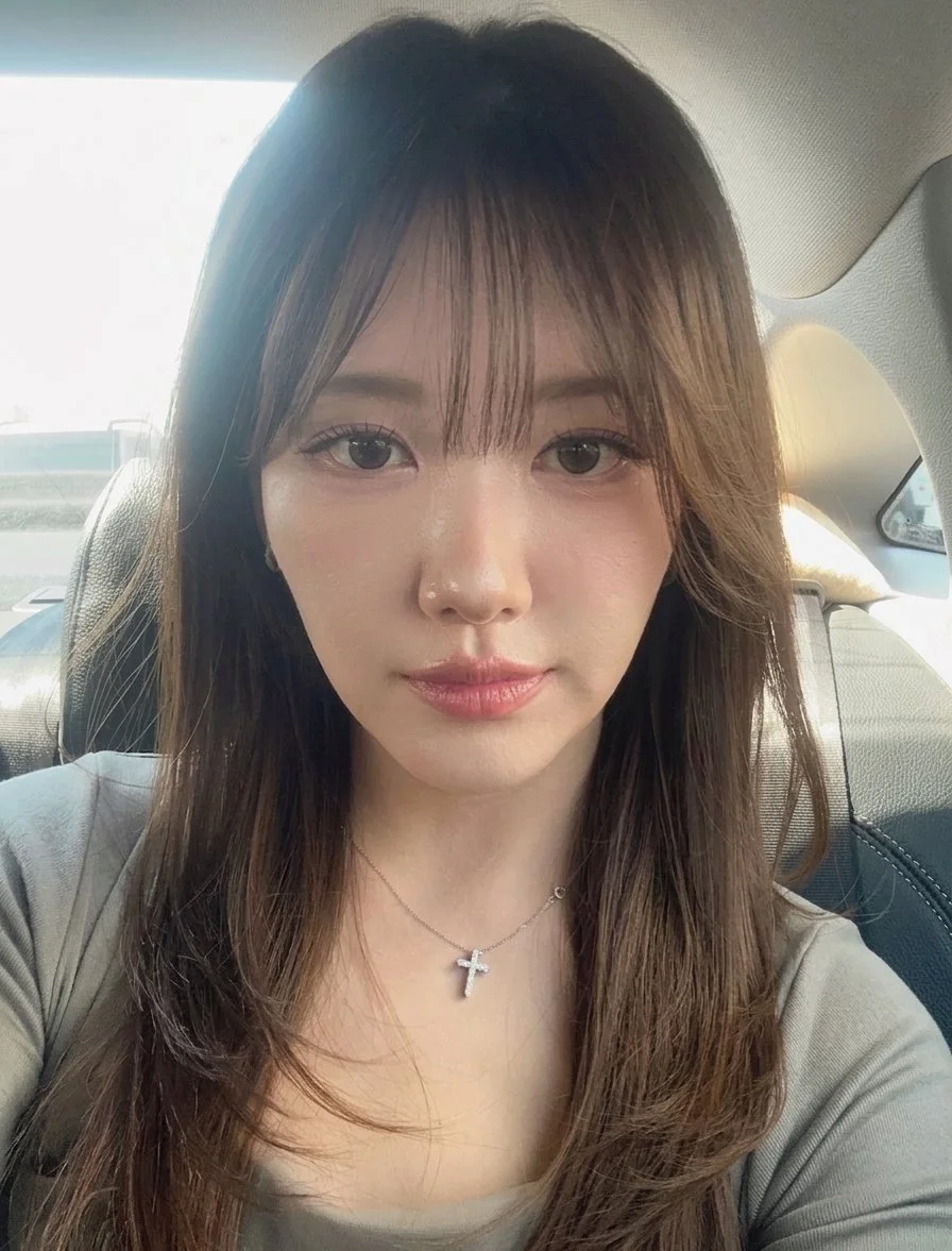 Asian baddie image 13