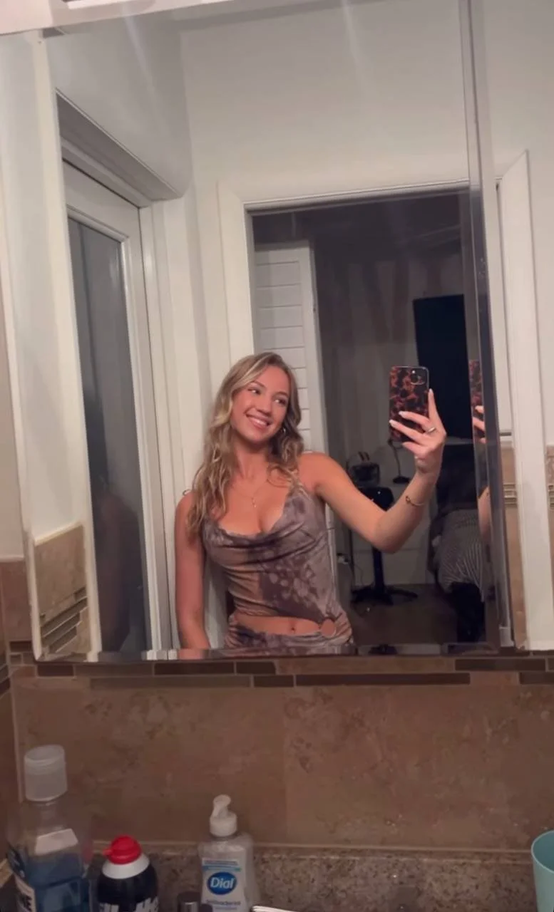 Alice K - Tight college slut (Rutgers) image 13