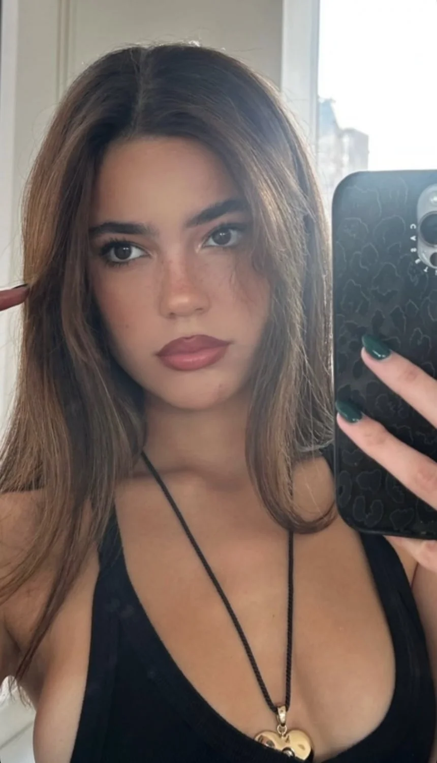 Sexy Ella image 4