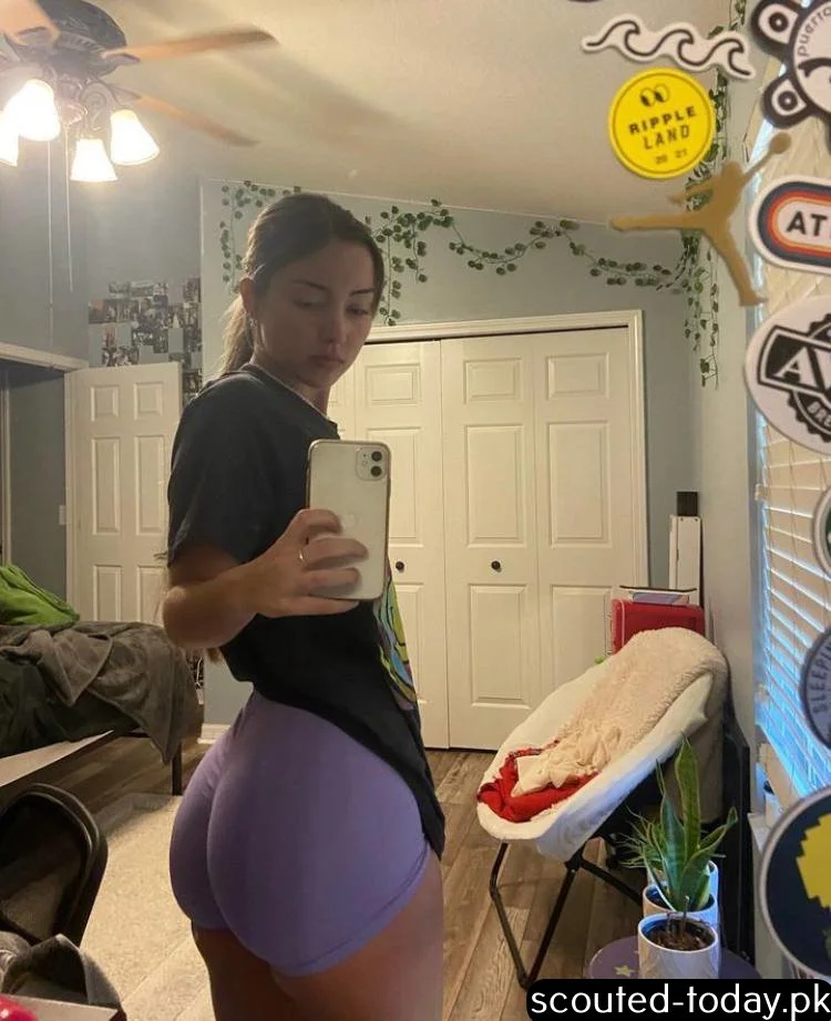 Sexy girl fucked image 10