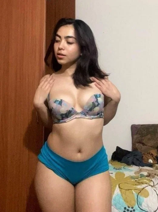 No aparenta ser tan puta realmente 🔥🥵 image 6