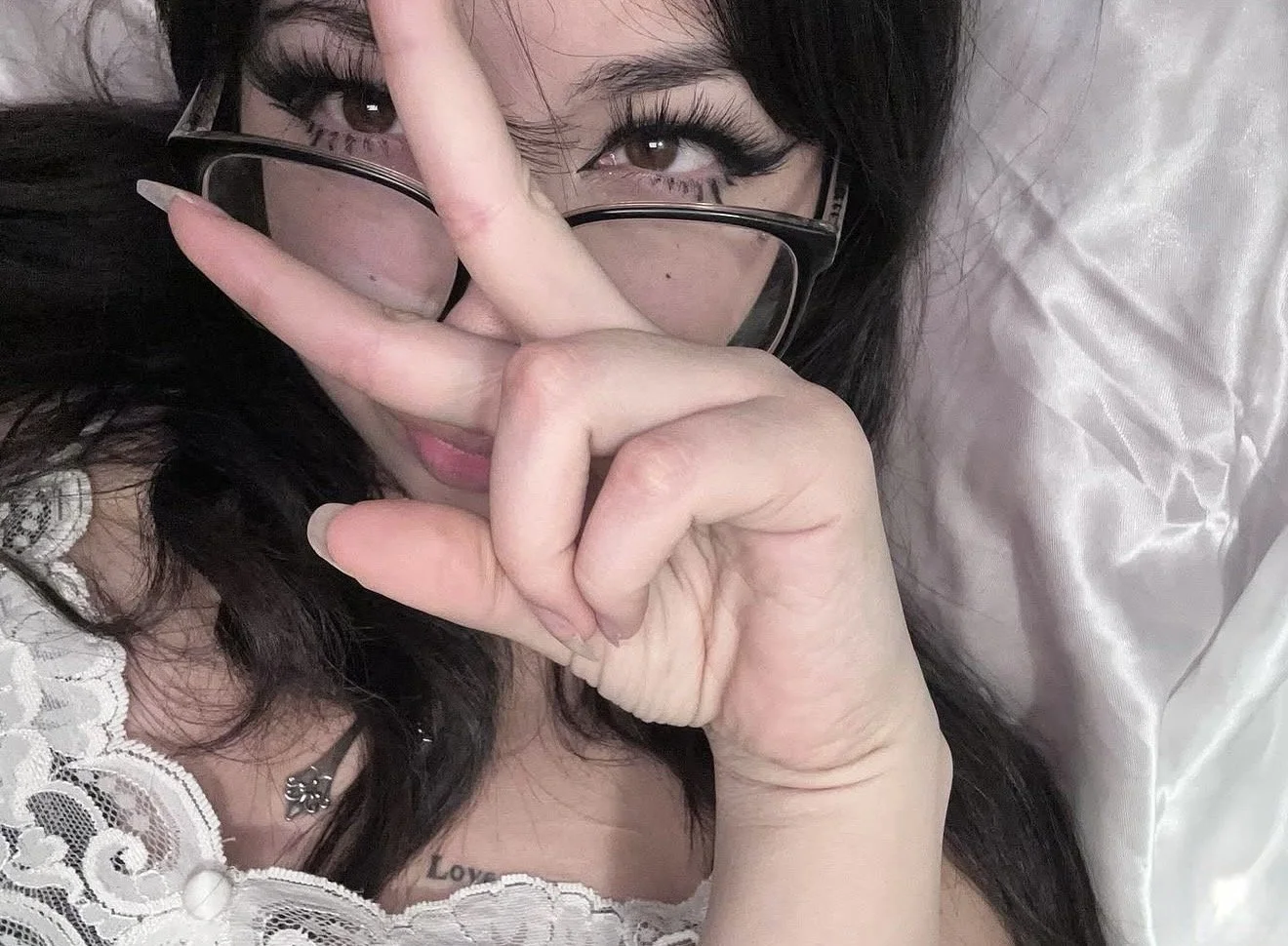 alexandra the slut leaked image 2