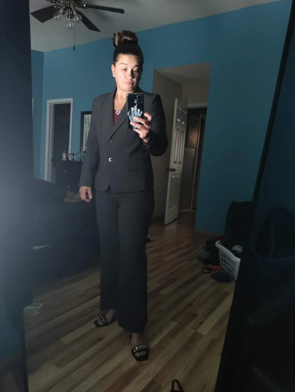 Set 4 image 11