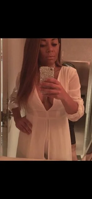 Prego ebony milf image 10