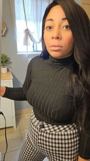 Prego ebony milf image 18