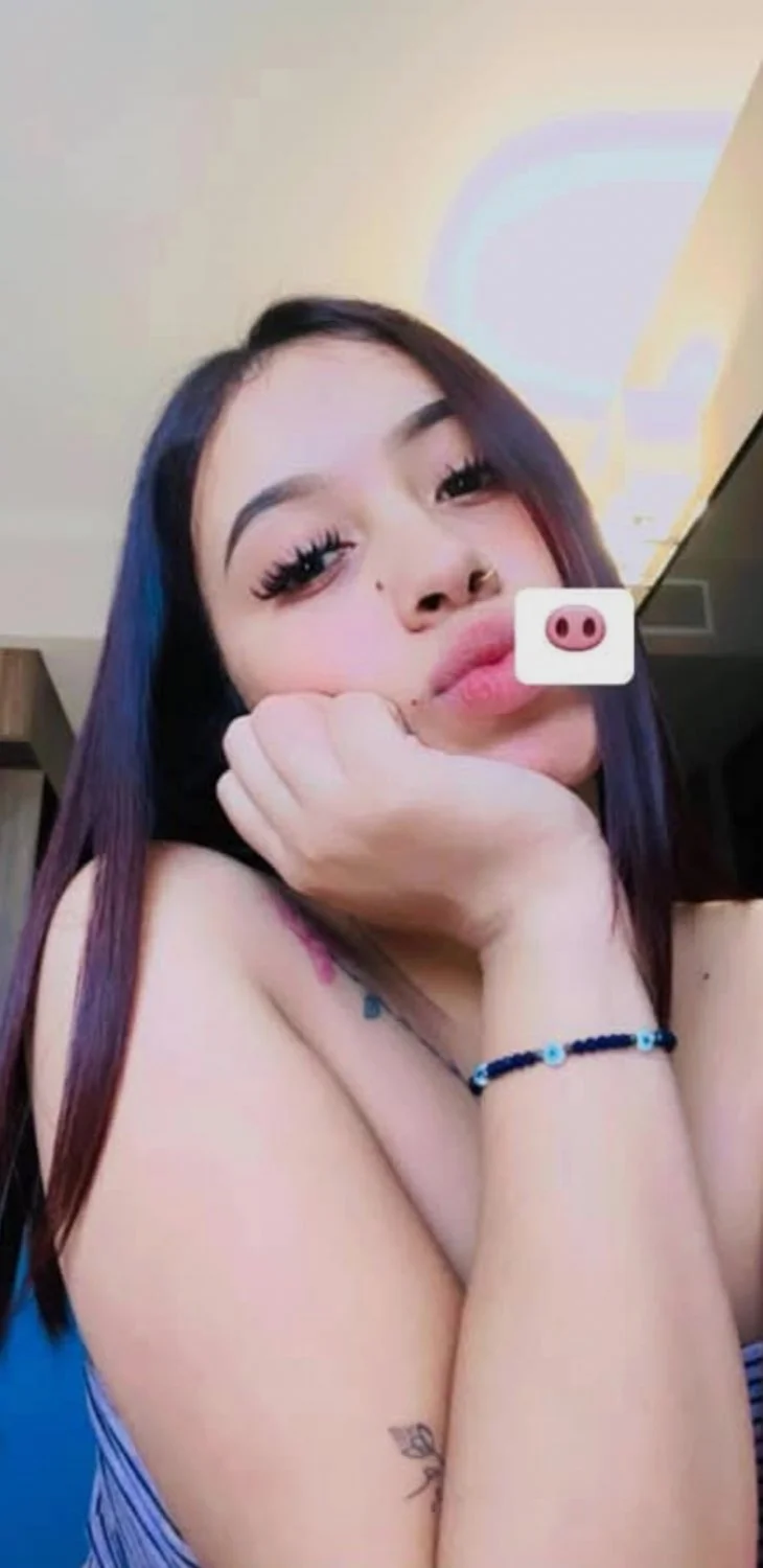 Girl sexy cara de puta y zorra y cuerpo perfecto image 9