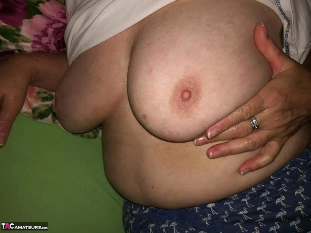 Dona alvarinda de lajes está é velha na putaria catarinense image 2
