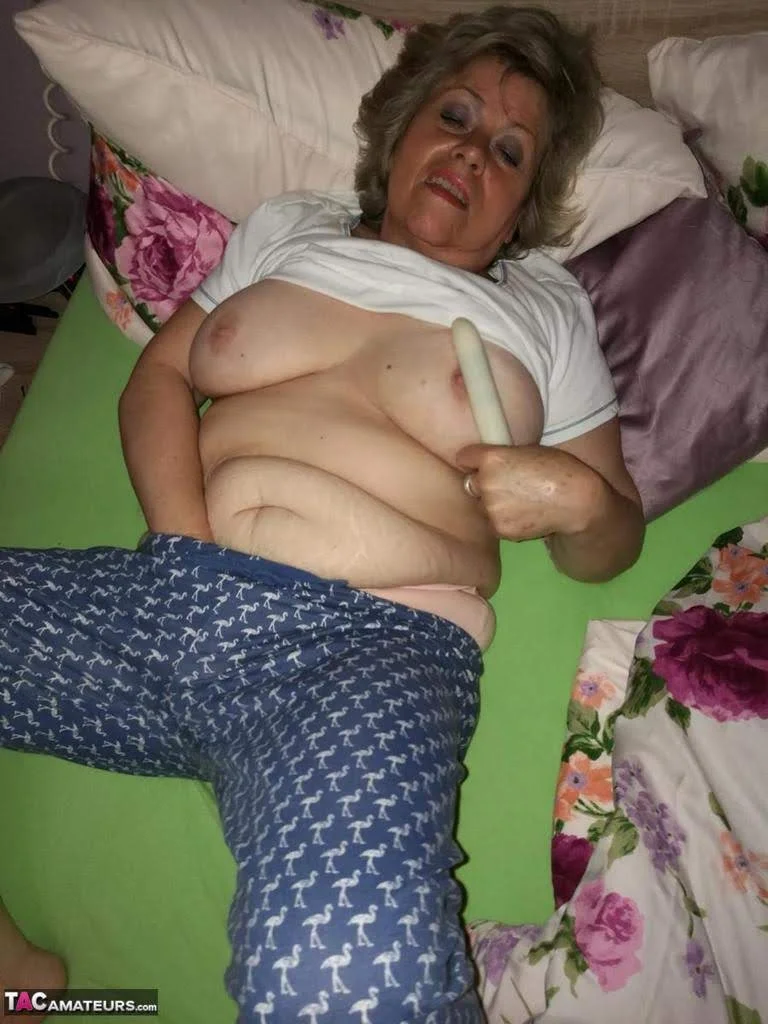 Dona alvarinda de lajes está é velha na putaria catarinense image 5