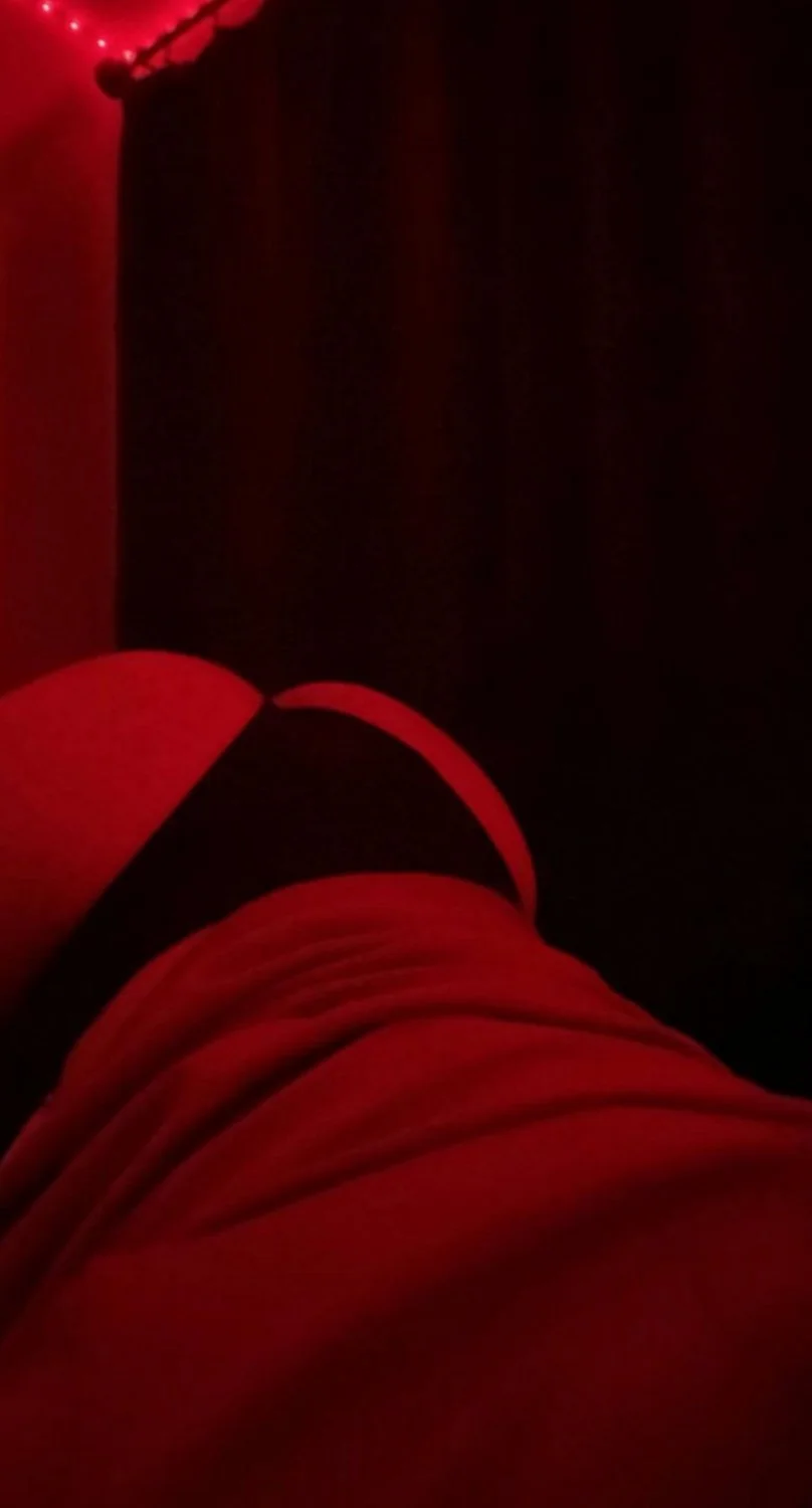 Webslut 14 image 3
