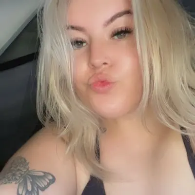 Kylie from chicago text me if you have more let’s trade cover image