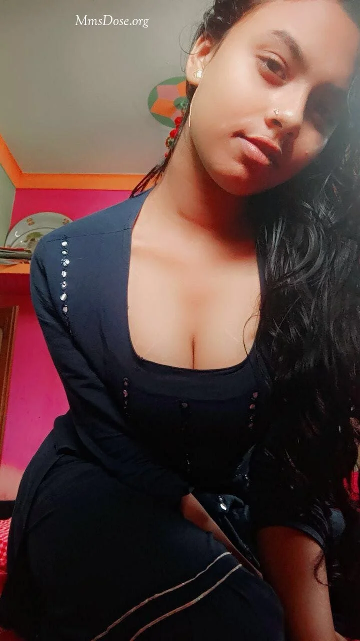 Indian teen girl get two fingers in to ass hall image 10