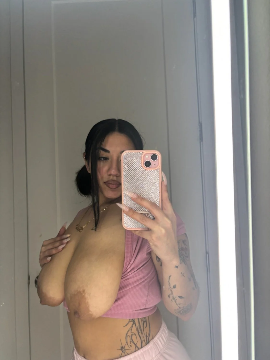 Huge tits Latina image 3