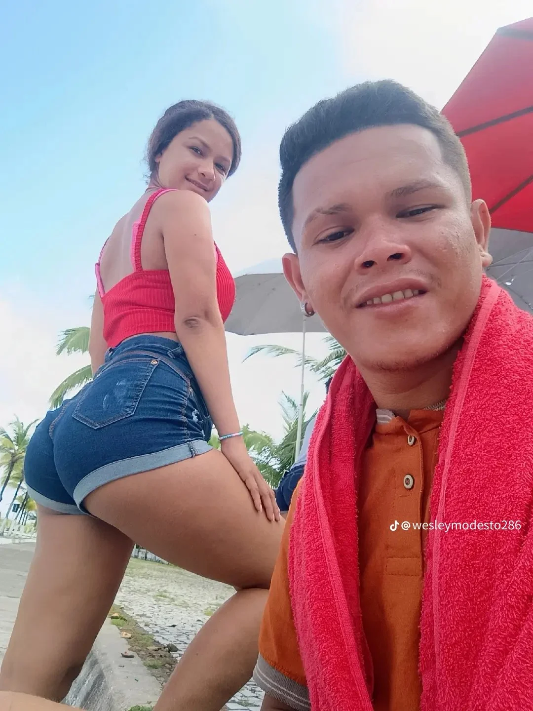 adora exibir a esposa image 3