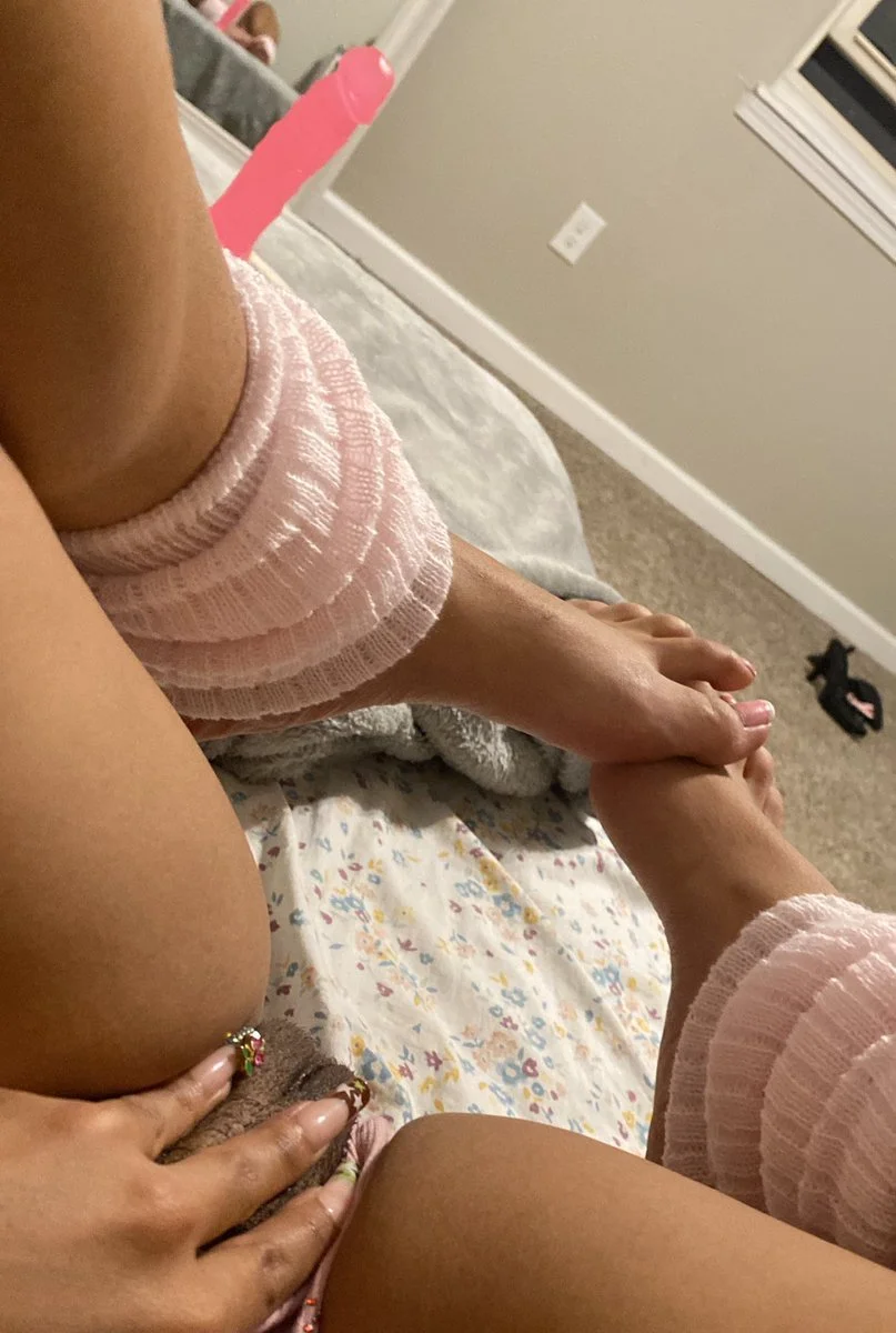 Lil lightskin petite ebony freak image 11