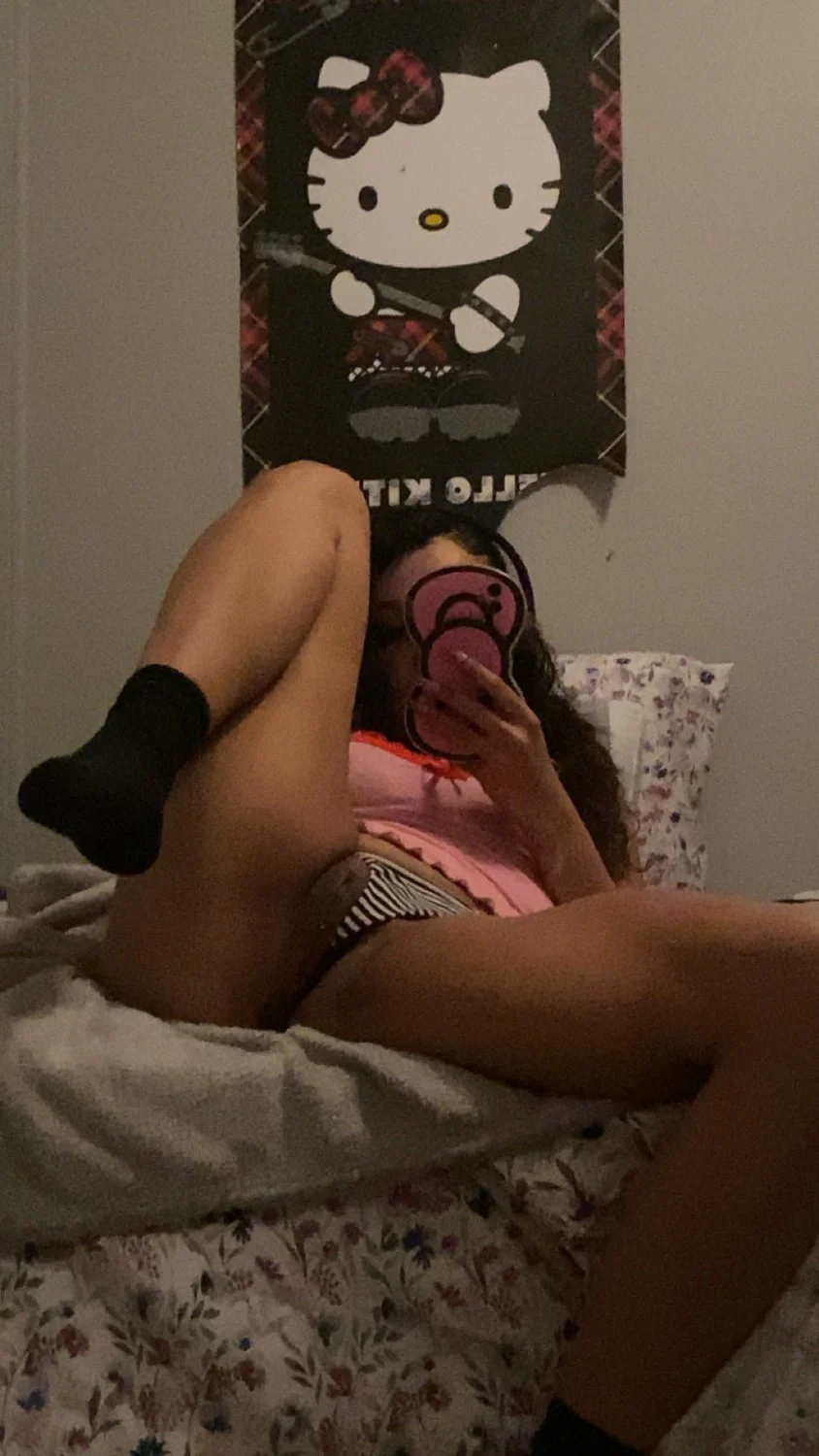 Lil lightskin petite ebony freak image 22