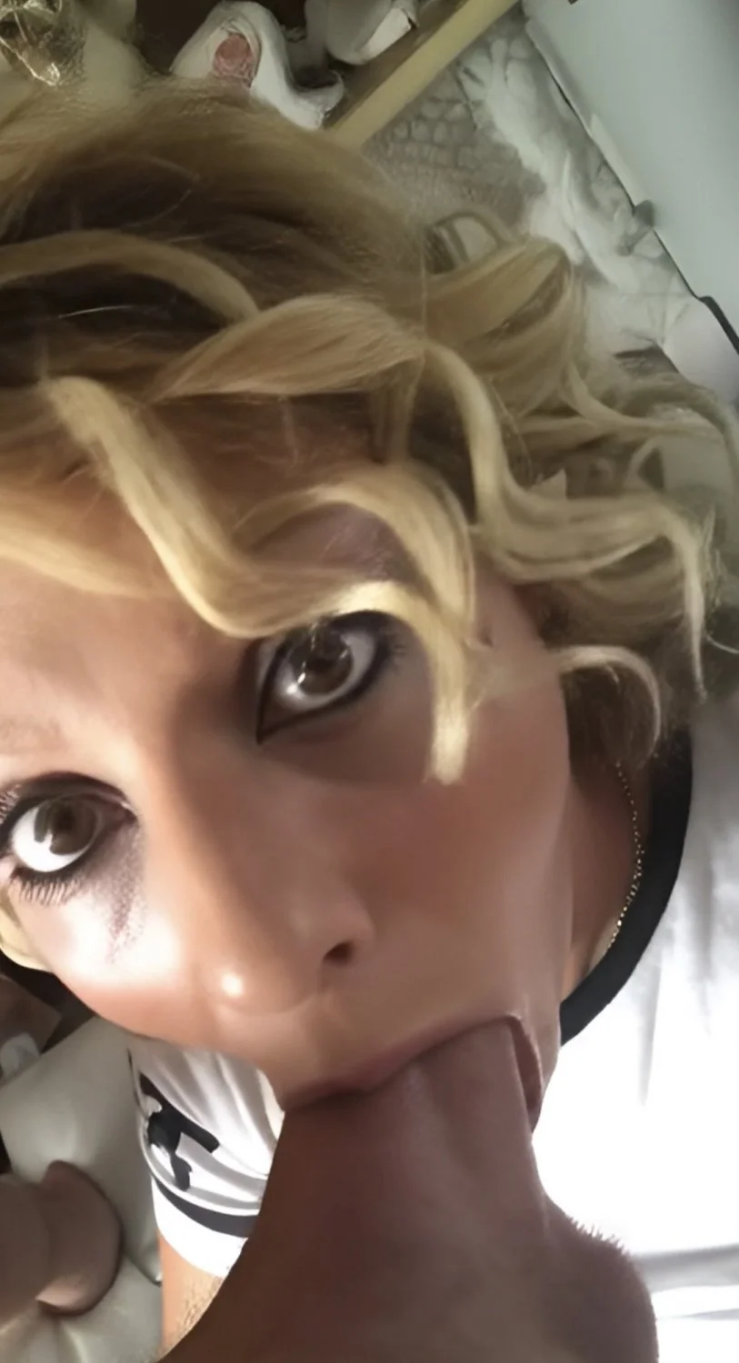 Chicago’s favorite throat I miss this bitch. Who got more? image 7