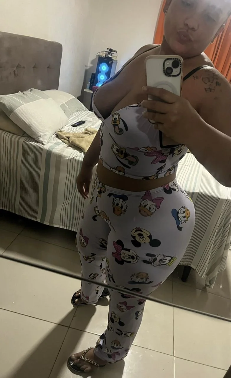 Gordinha com cara de esposa que gosta de trair image 9