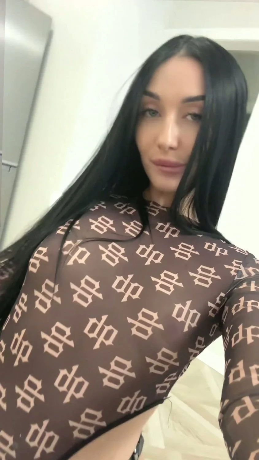 🔞 busty curvy body masturbating horny nude squirt 🫦😈 Check my OF image 5