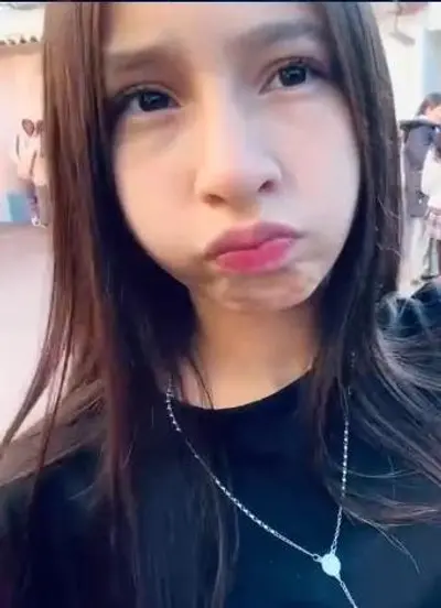 Pendeja trola!!🔥🤫🍆😍🥵 cover image
