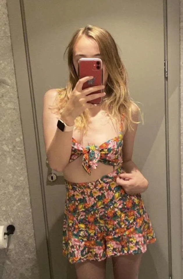 mentally ill Irish snap slut Hannah image 14