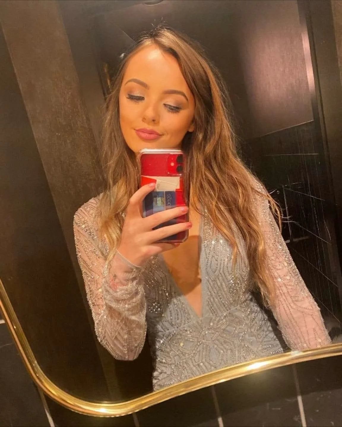 mentally ill Irish snap slut Hannah image 8