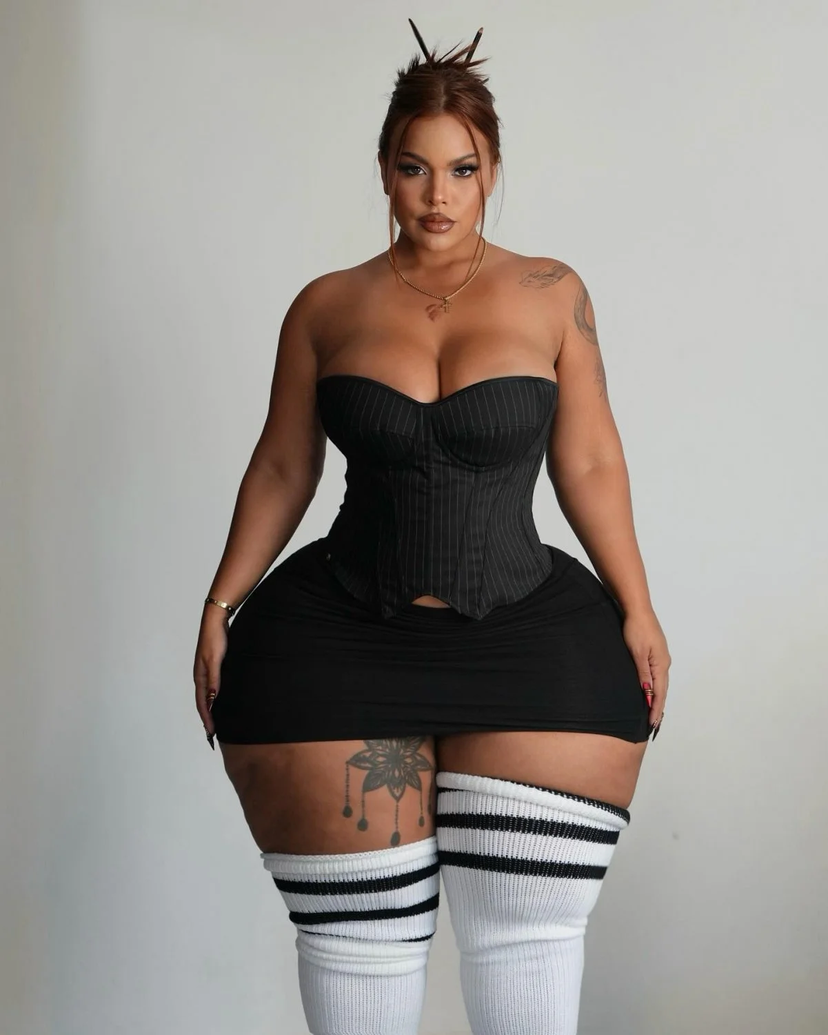Gordinha Maravilhosa da Bunda Enorme BBW (Grªciē Bøn) image 13