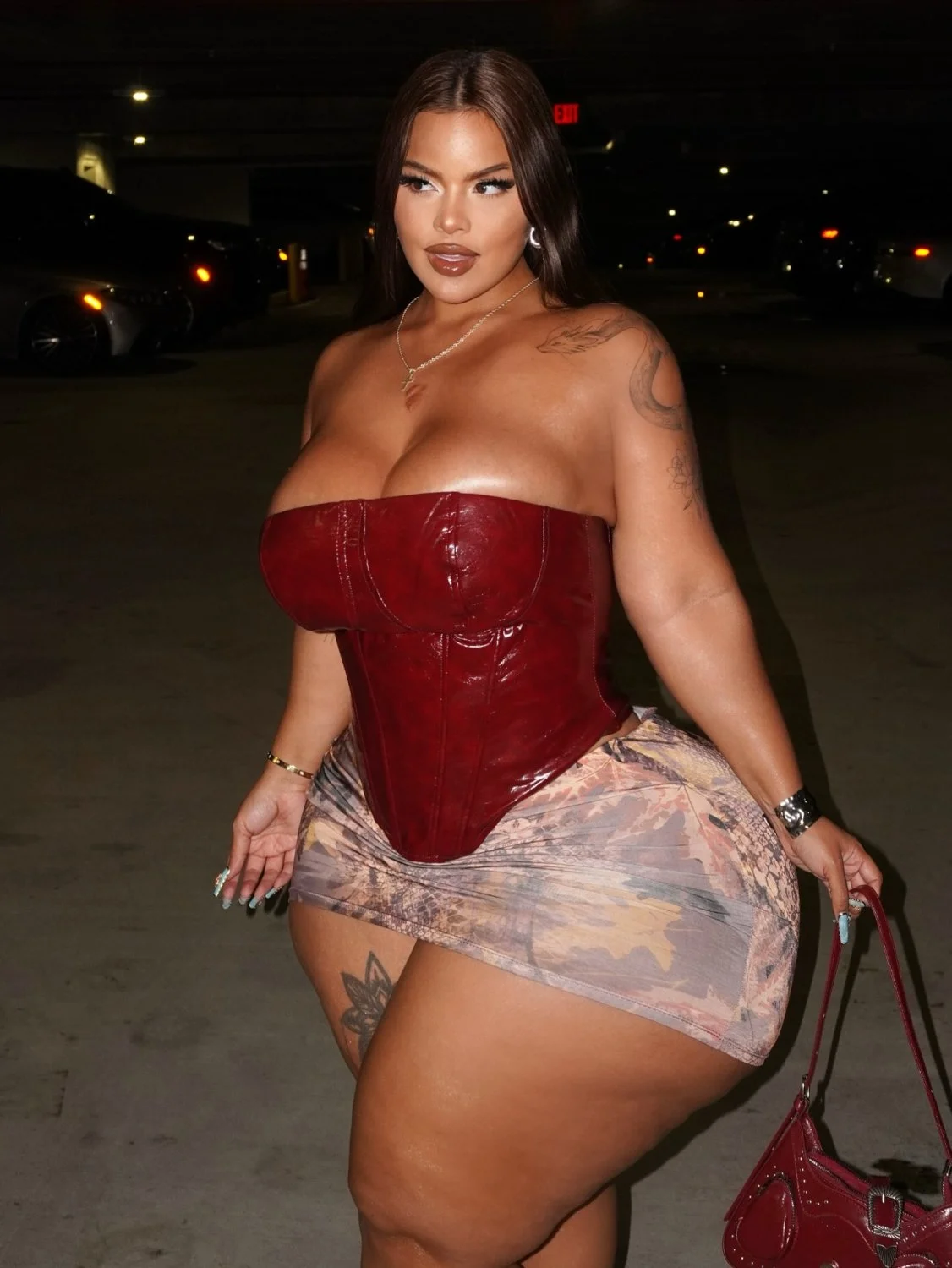 Gordinha Maravilhosa da Bunda Enorme BBW (Grªciē Bøn) image 31
