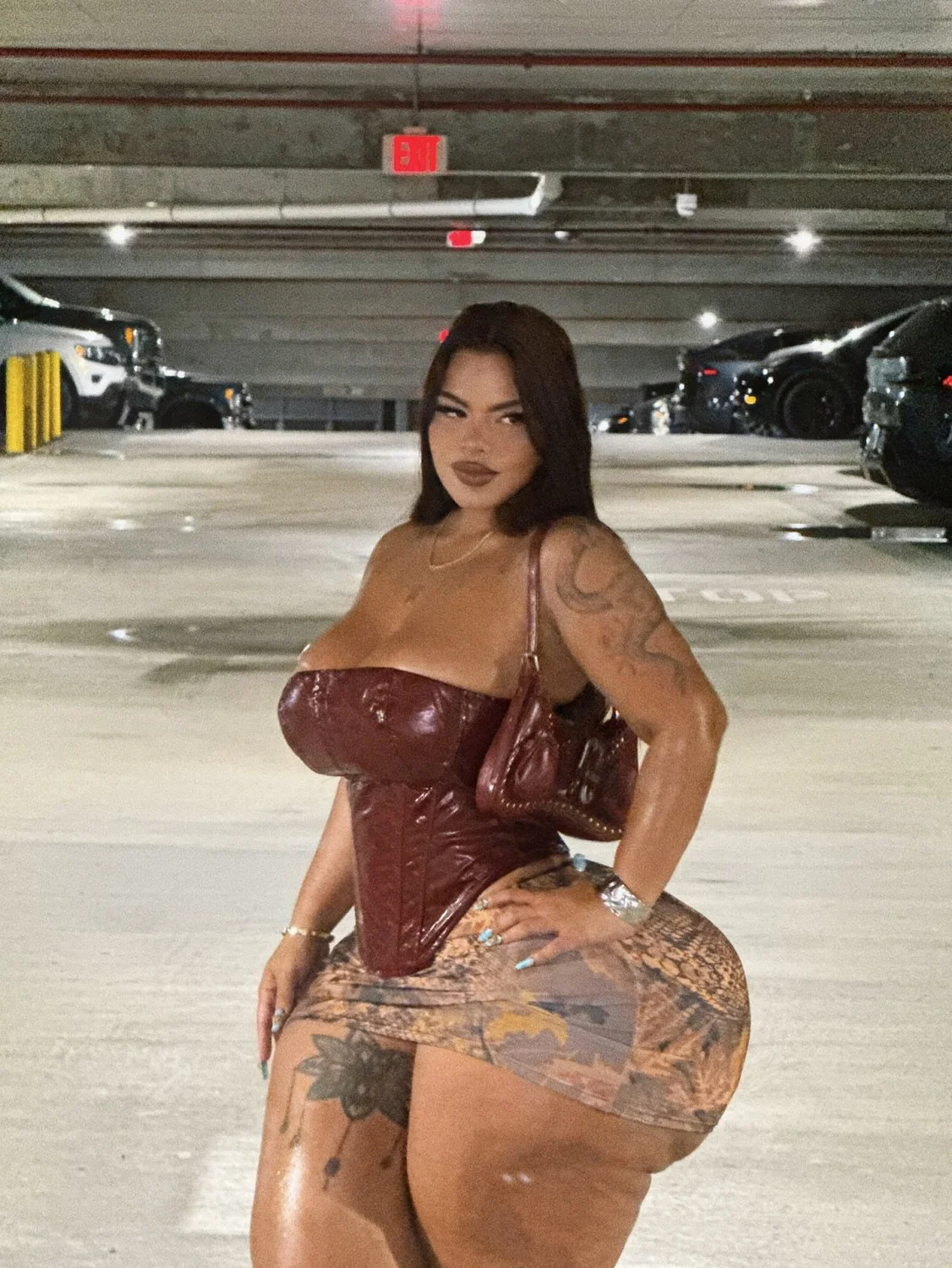 Gordinha Maravilhosa da Bunda Enorme BBW (Grªciē Bøn) image 46