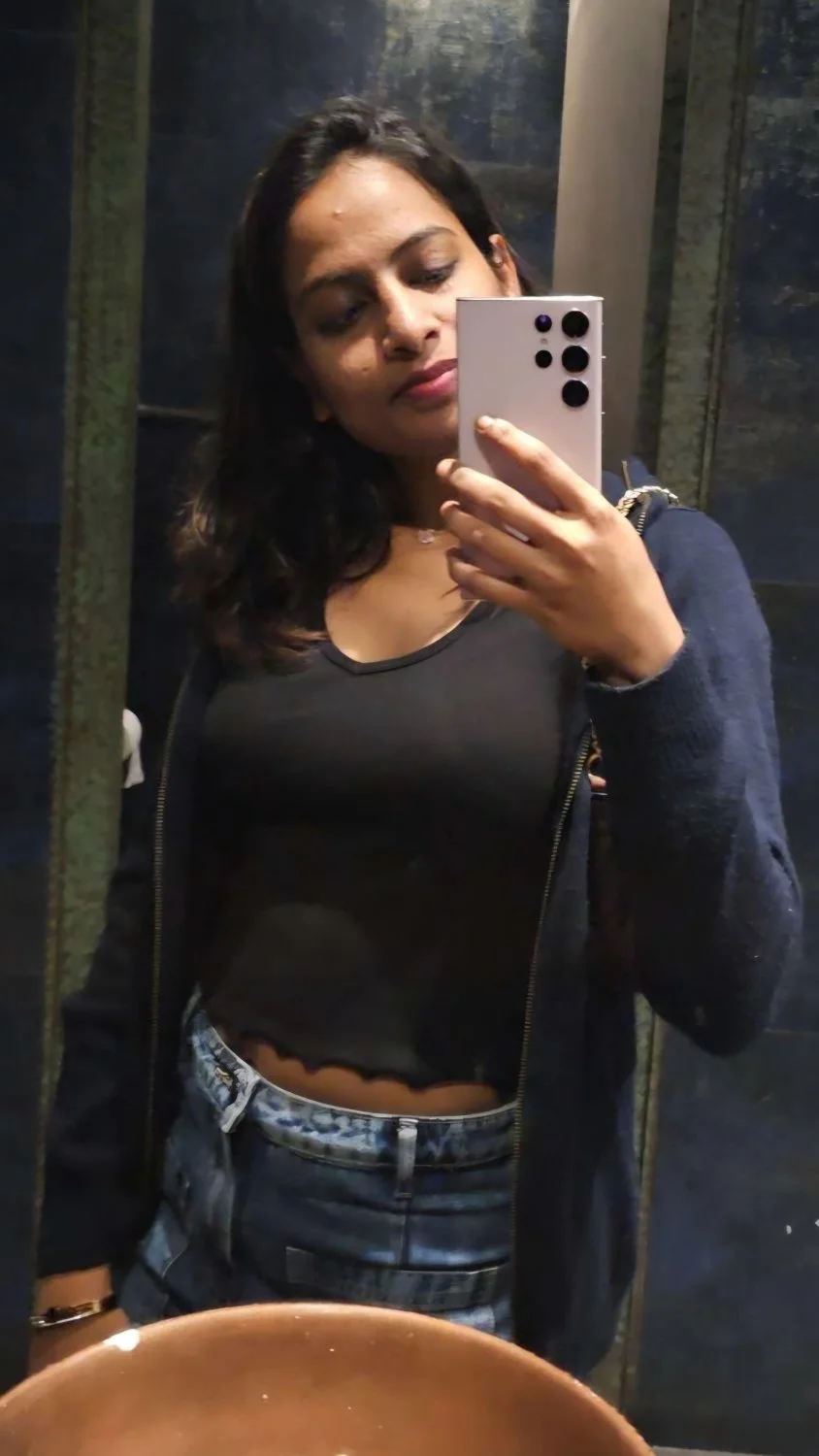 538 - South Indian NRI girl image 2