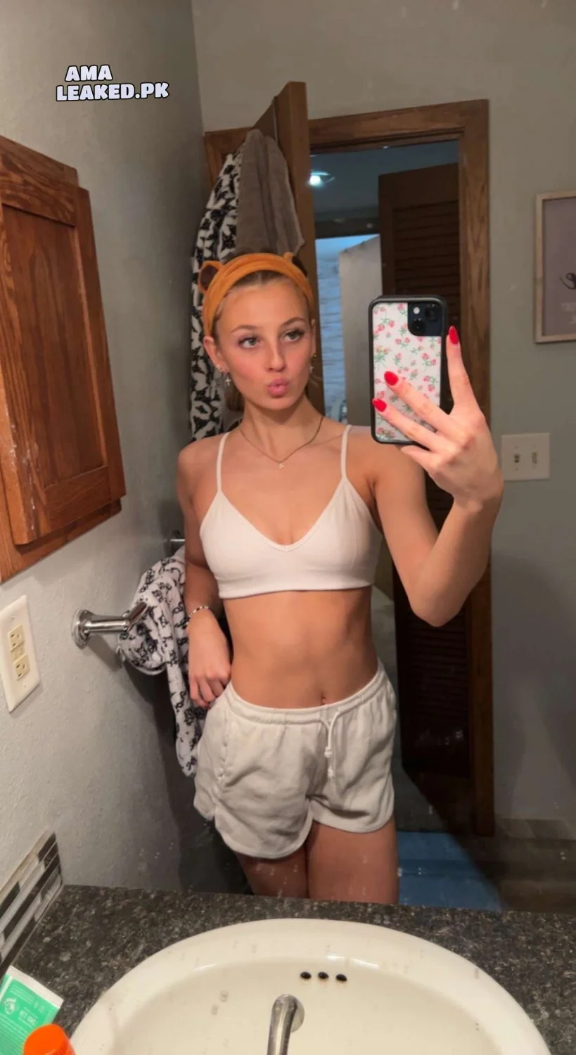 Hot Blonde Teen Snap Leak, DM to Buy/Trade image 12