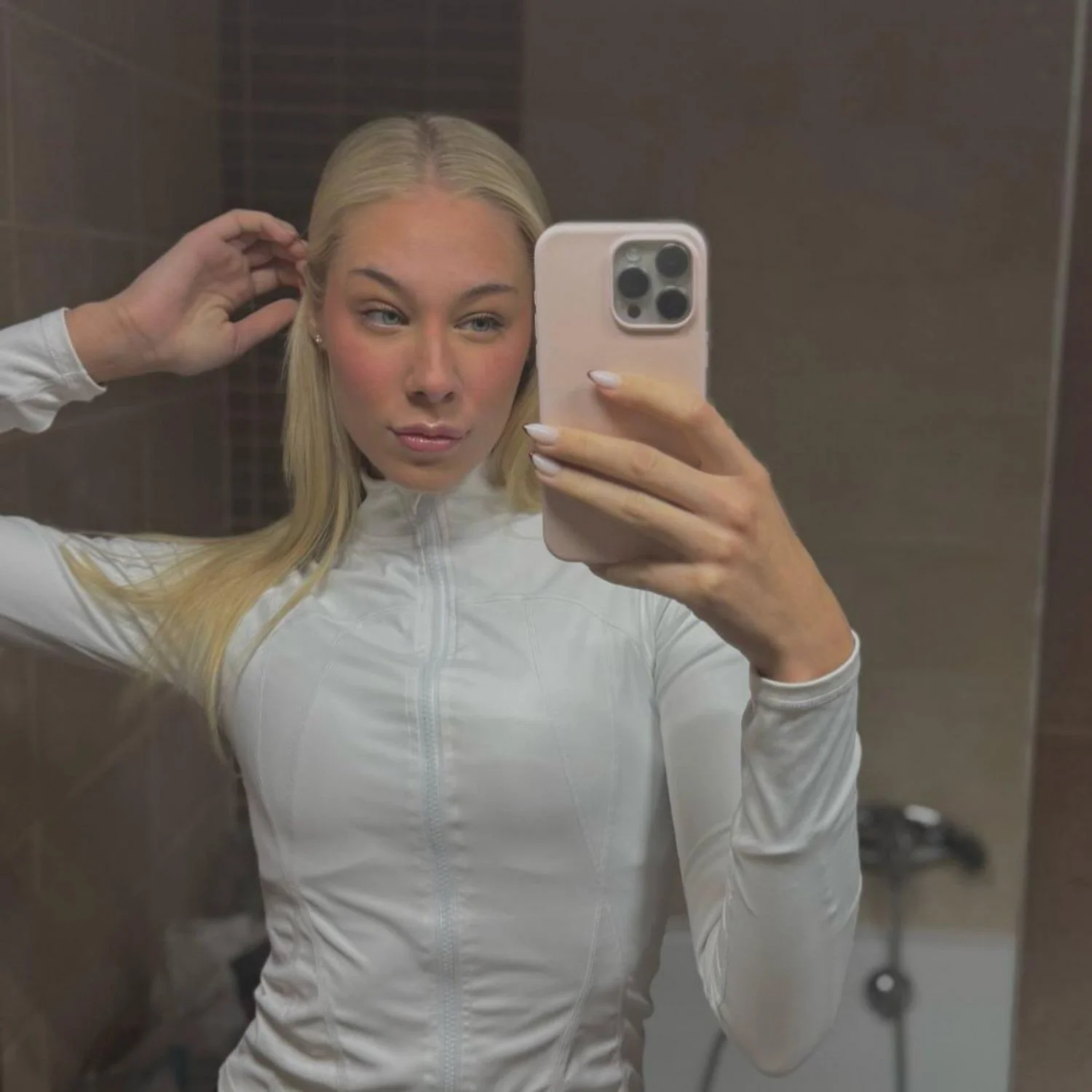 Hot dumb blonde slut image 2