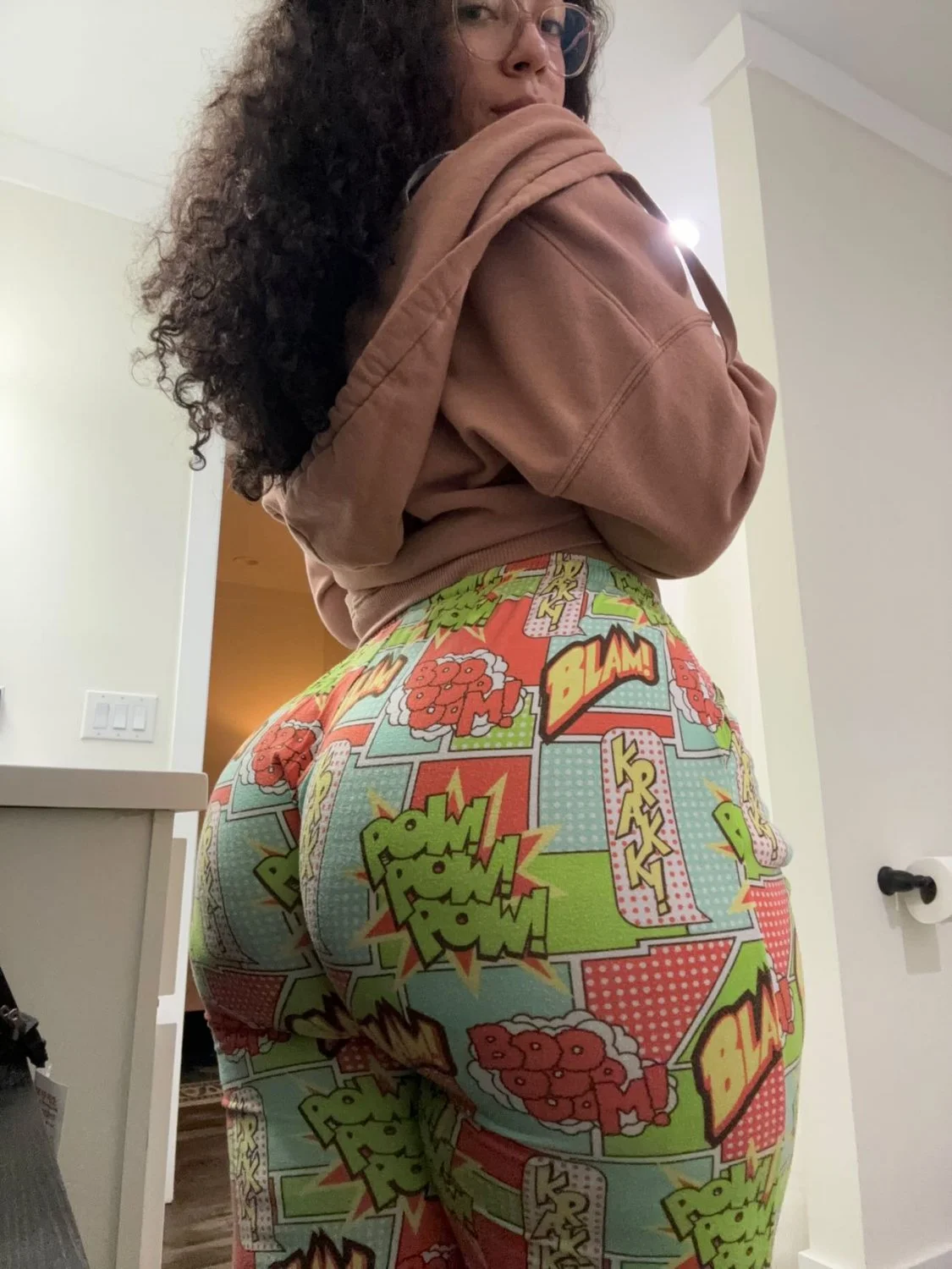 Livs Thick ass image 3