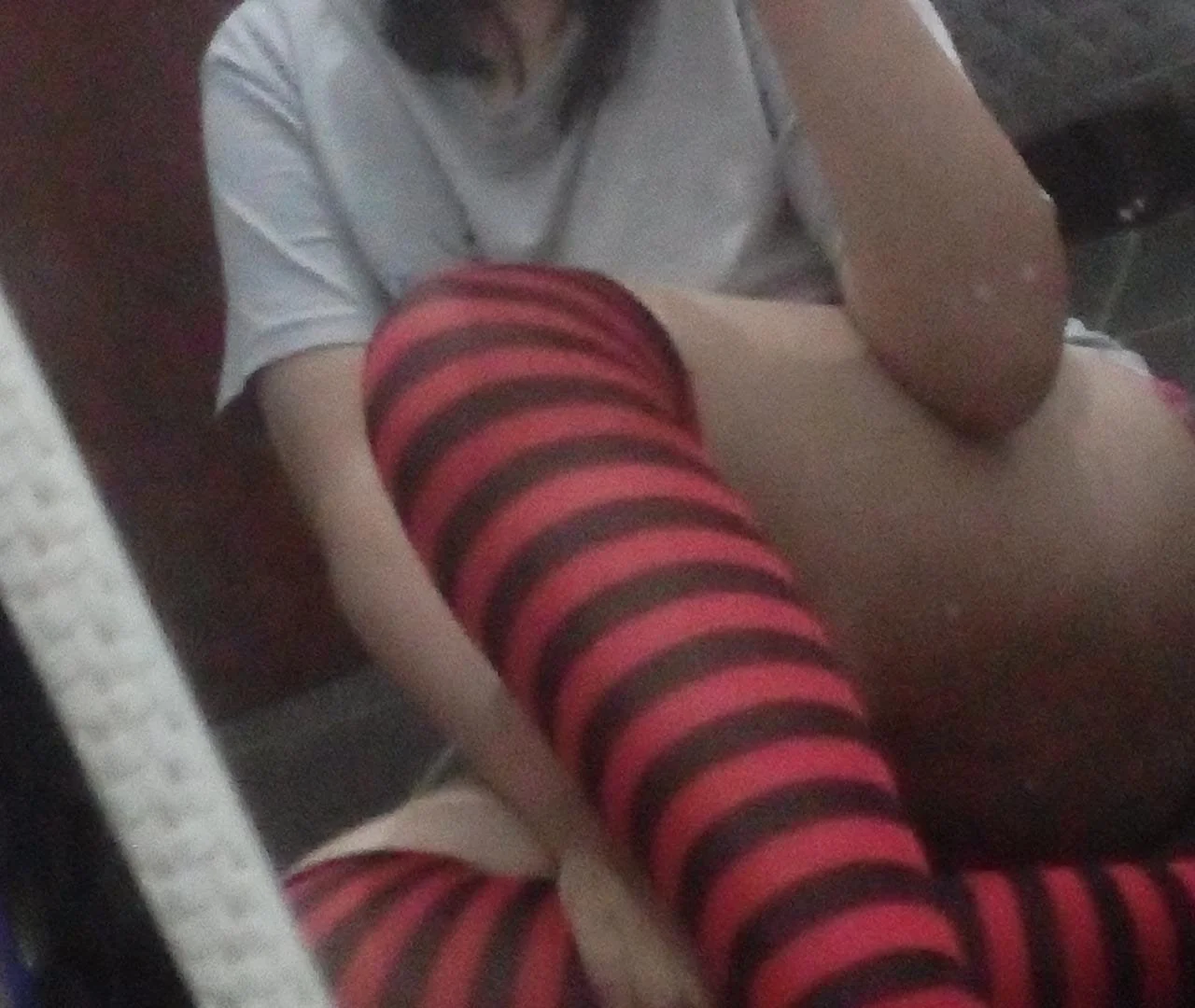 Vazou a prima gótica safada image 4