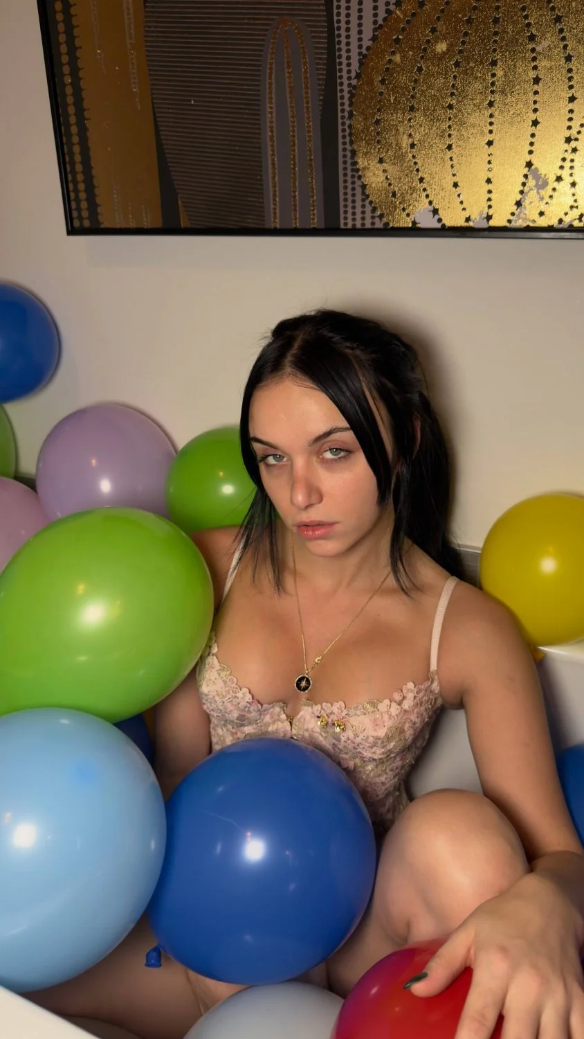 Asian Teen Solo Milf Creampie Brunette image 3