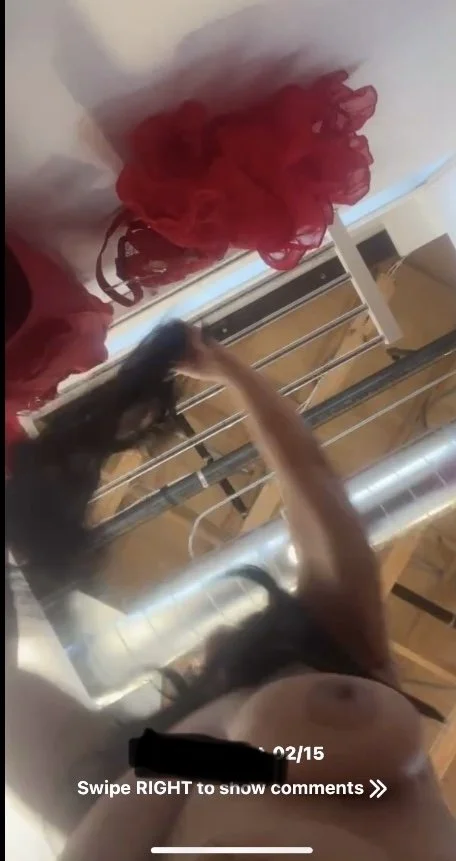 Tiktok Milf showing massive milkless boobs image 4