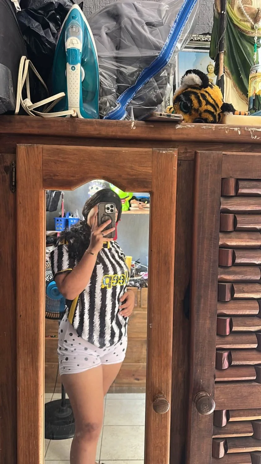 Que traera tanguita cachetero o hilo la maldita puta de Xochitl Malagon image 2