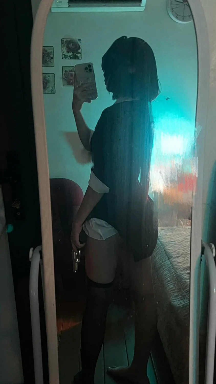 sexy naive cosplayer friend image 27