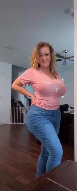 Big tit milf image 10
