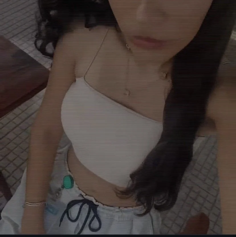 irmazinha magrinha de seguidora image 2