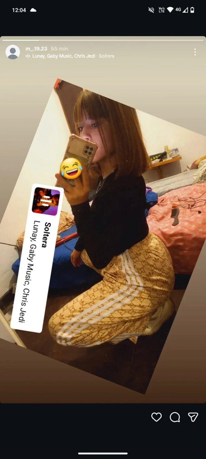 Putas de Instagram image 5