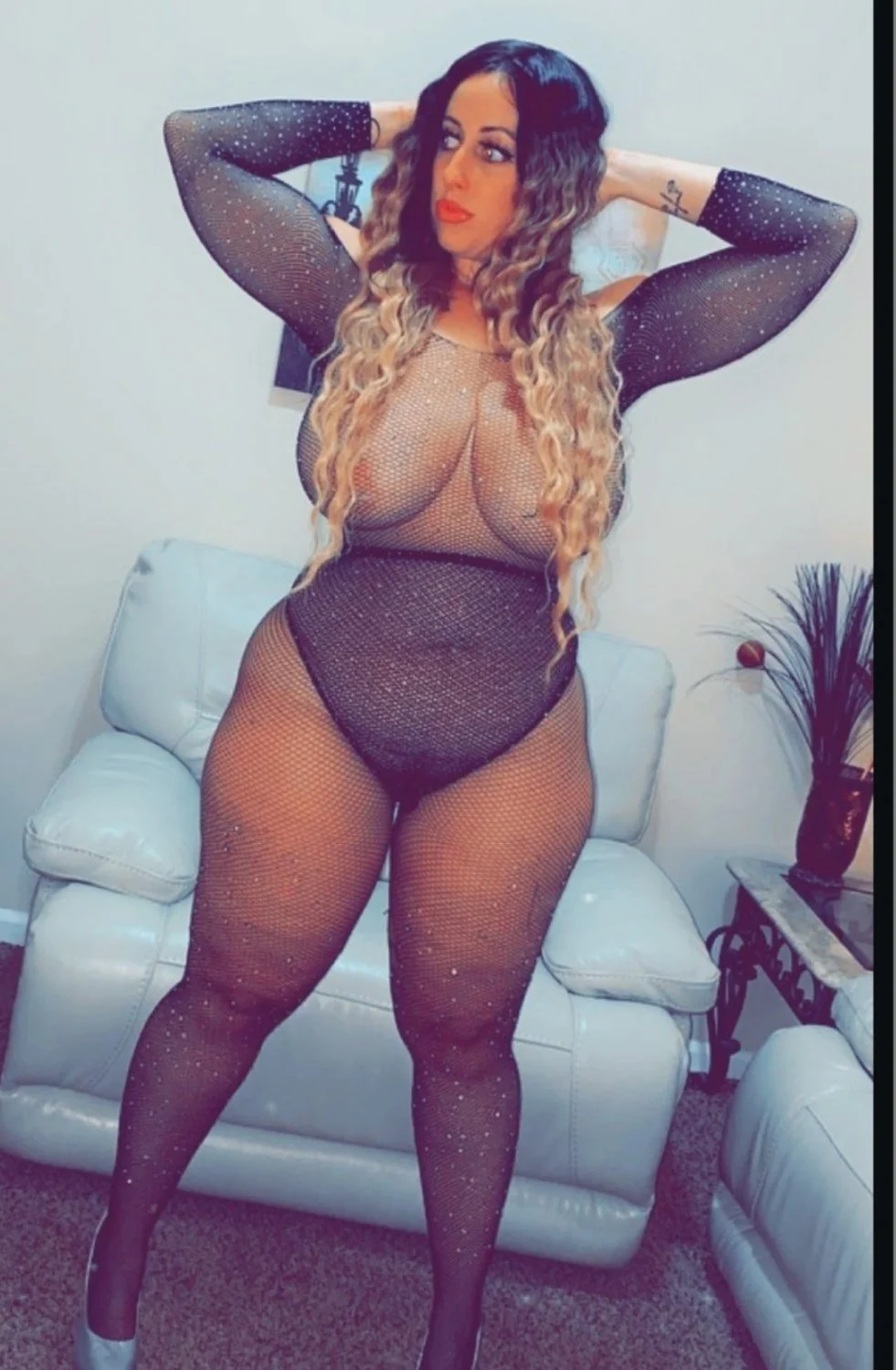 Italian milf image 6