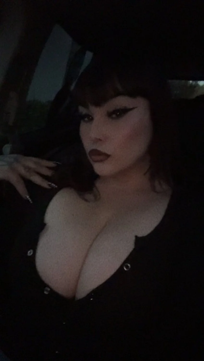 Thick Goth Latina image 14