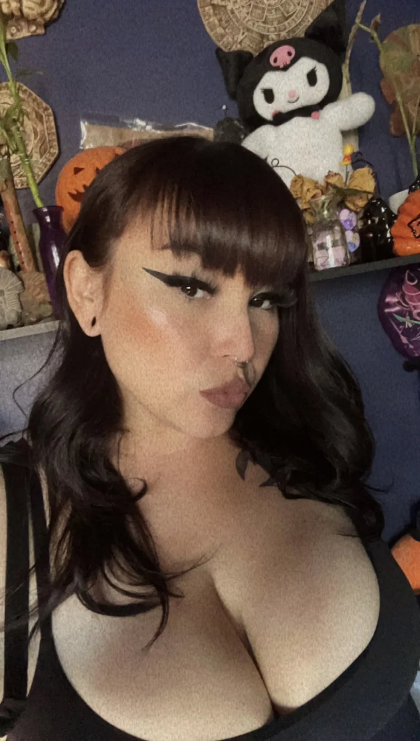 Thick Goth Latina image 7