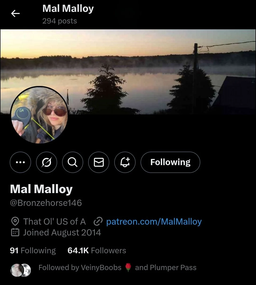 Sexy PAWG Mal main image