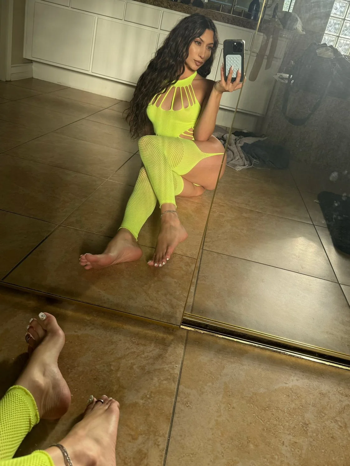 Soles to Licking image 12