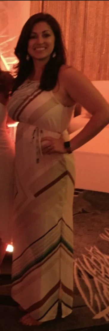 PAWG MILF COWORKER TAMARA DANCES AT HOTEL image 1